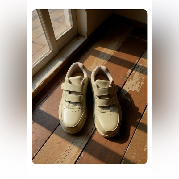 Men’s P.W. Minor Velcro Sneakers - Picture 3 of 16